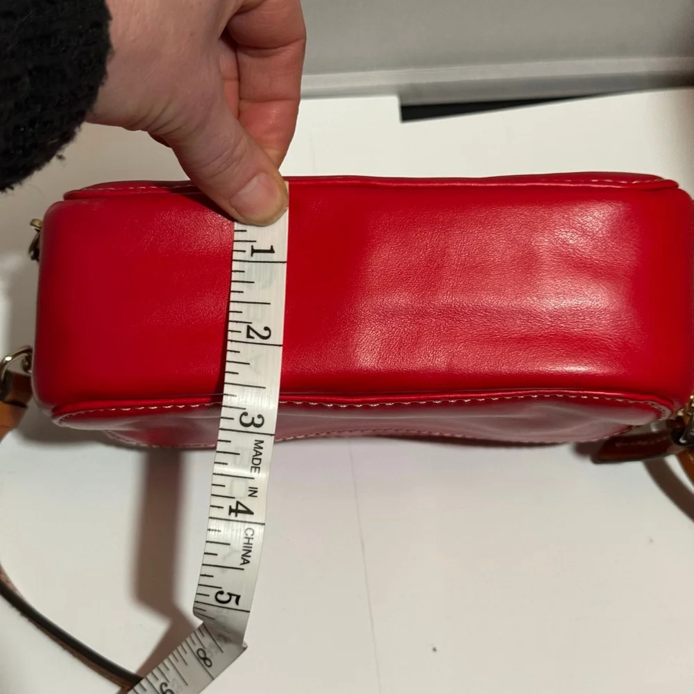 Dooney & Bourke Red Leather Belvedere Ambler Crossbody Bag, Like New, Authentic - Picture 12 of 12